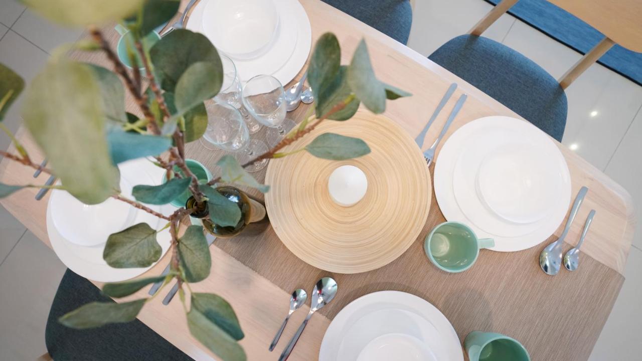 Tropical Scandinavian Theme By Joyfully 7m8 Holiday home